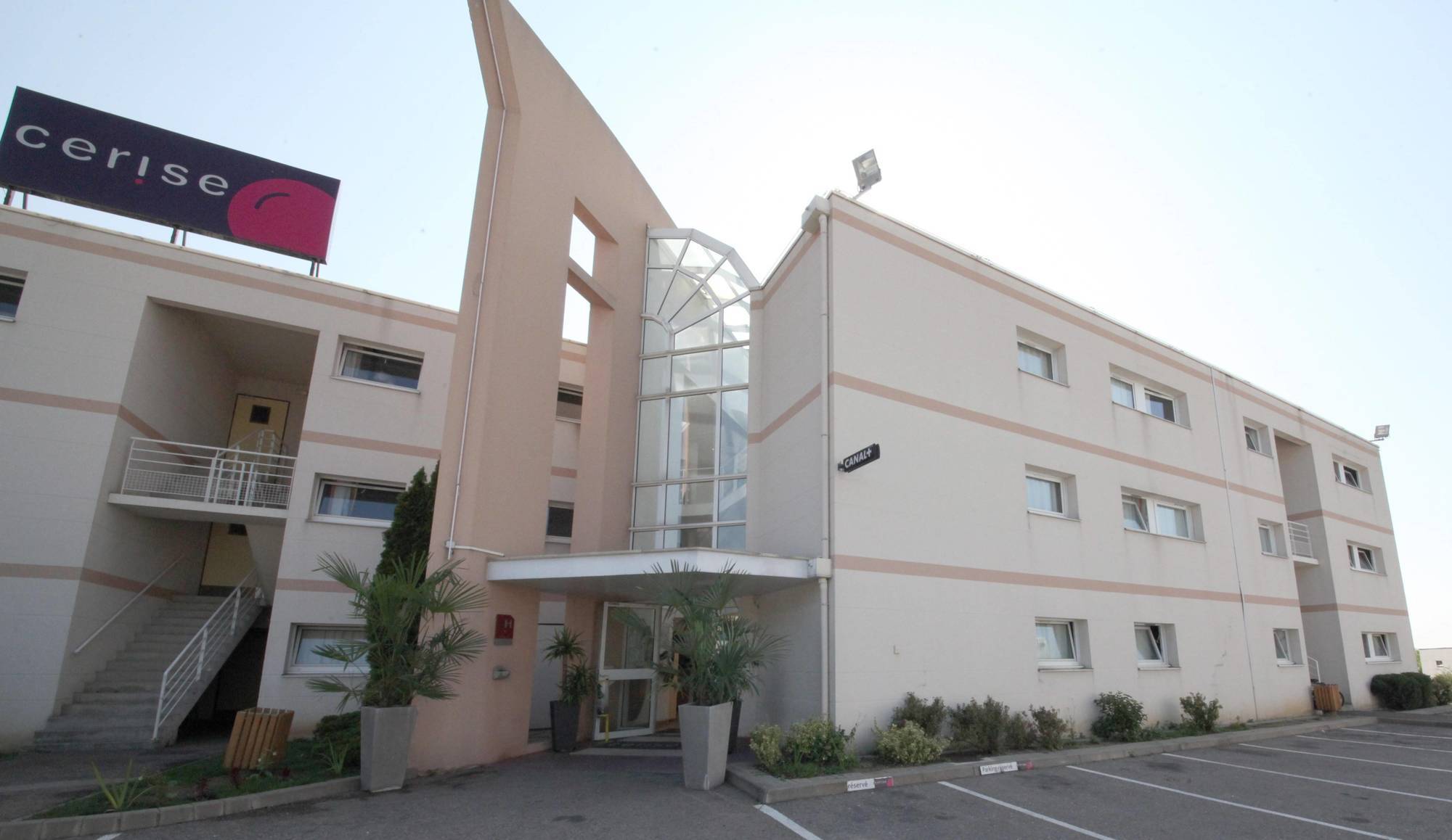 Hotel Cerise Nancy Esterno foto